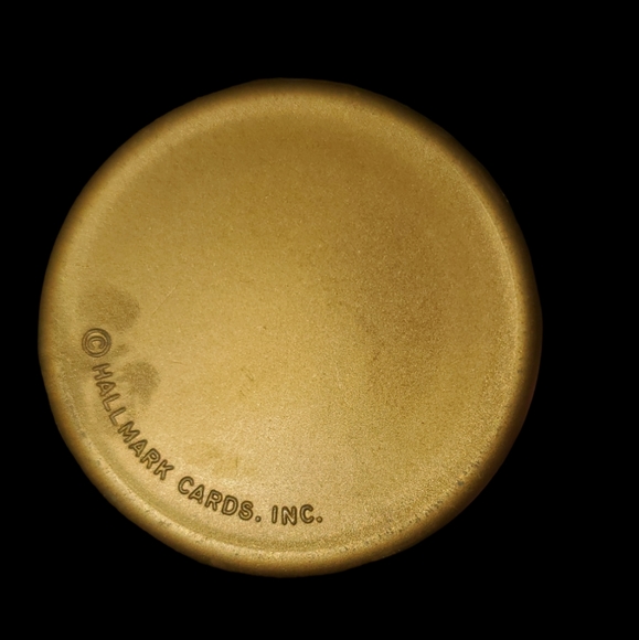 Hallmark Yesteryears Retired Ornament - Picture 4 of 4